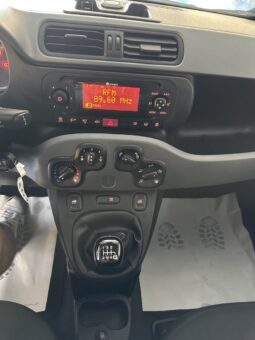 FIAT PANDA 1.0 HIBRID completo