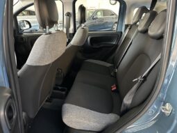FIAT PANDA 1.0 HIBRID completo