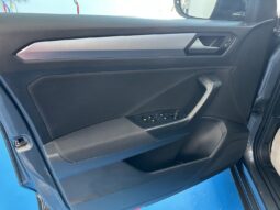 VW T-ROC 1.0 TSI 110 CV completo