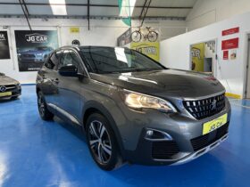 PEUGEOT 3008 1.2 130 CV