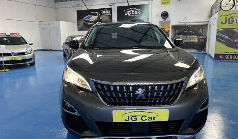 PEUGEOT 3008 1.2 130 CV completo