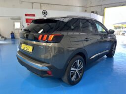PEUGEOT 3008 1.2 130 CV completo