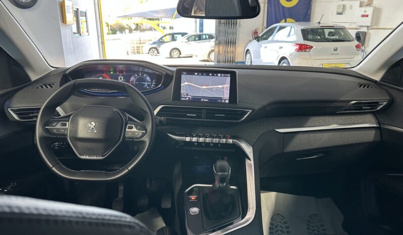 PEUGEOT 3008 1.2 130 CV completo